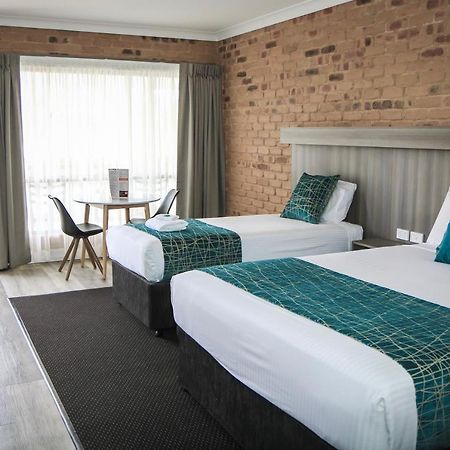 The Club Motor Inn Chinchilla Buitenkant foto