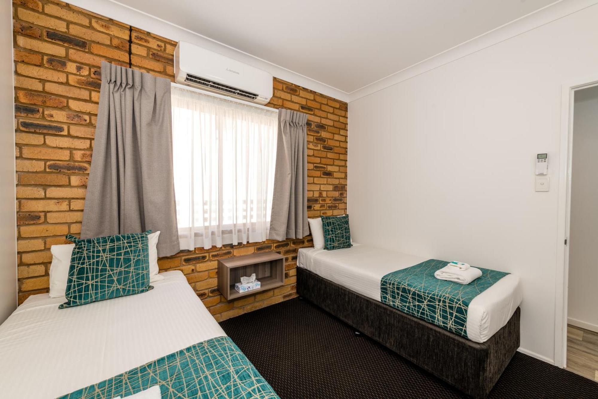 The Club Motor Inn Chinchilla Buitenkant foto
